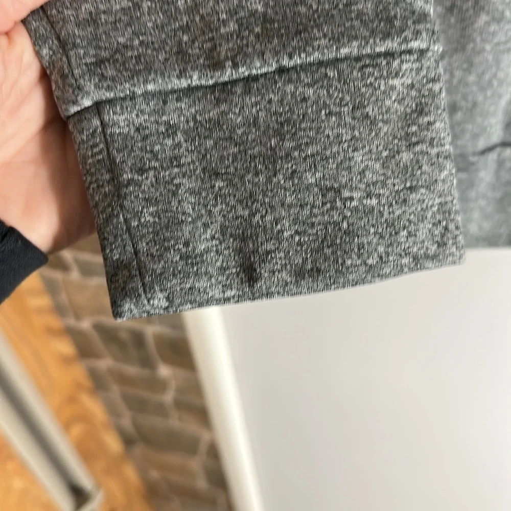 THE NORTH FACE WOMENS HOODIE - Picture 8 of 8